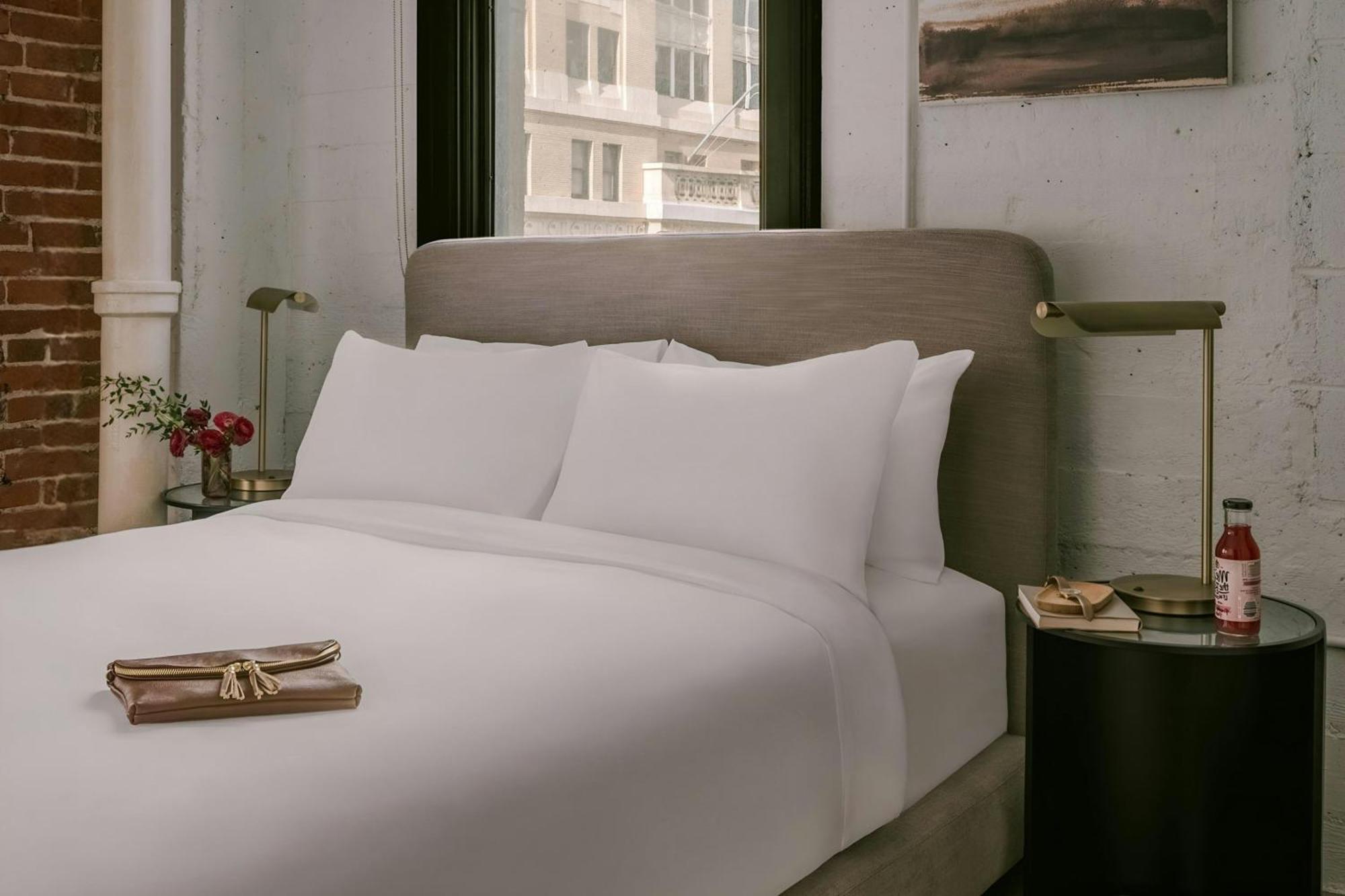 Sonder By Marriott Bonvoy The Winfield Downtown La Apartahotel